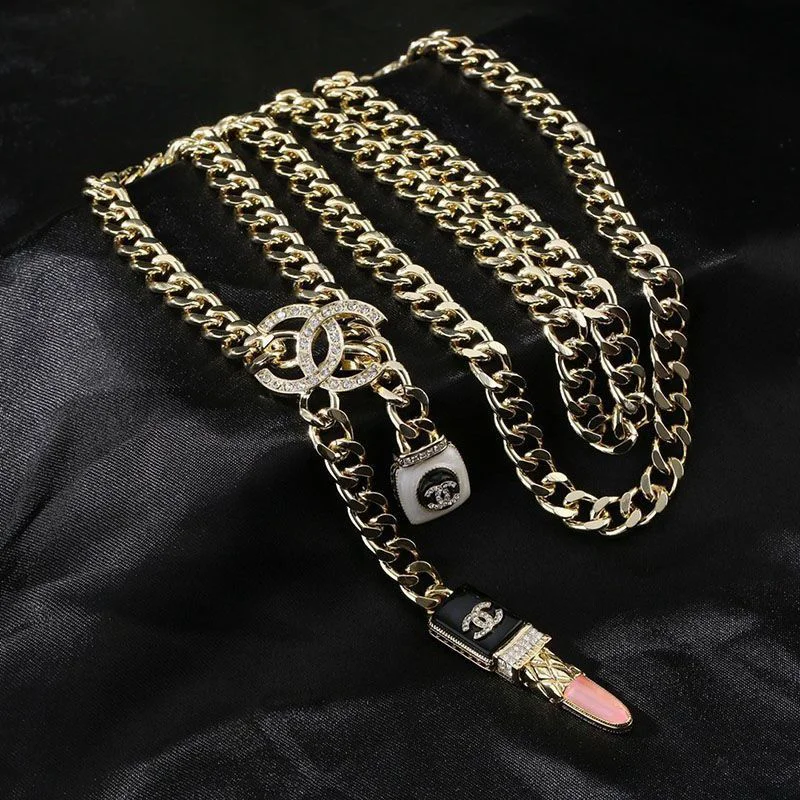 大人気!!新色シャネル ベルト 偽物 CC ロゴ リップスティック チェーン AB7672B07448NG611